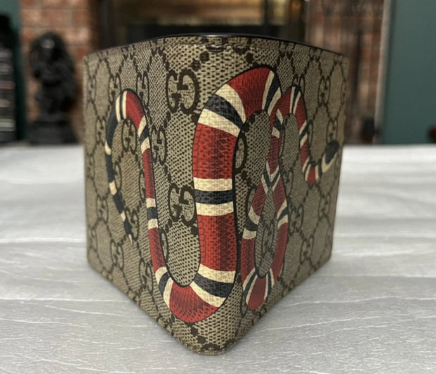 Gucci Bifold Wallet Beige GG Supreme Signature Canvas Kingsnake Snake Print