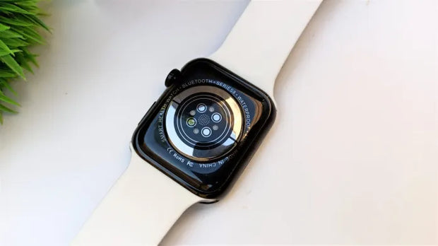 S8 GUCCI Watch – Luxury Clone of Apple Watch Series 8 (New Arrival)